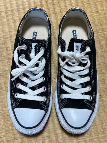 CONVERSE 블랙 로우컷 스니커즈 23.5cm