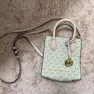 MICHAEL KORS 미니 핸드백 MK 로고