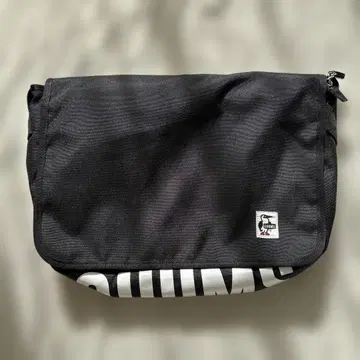 CHUMS 숄더백 새상품급