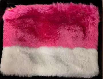 SMAP 퍼 클러치백 핑크 박스형 미사용 새상품급