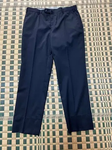 남성용 슬랙스 아오야마 person's