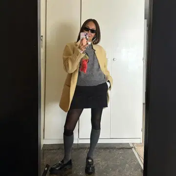 TIMELESS WOMAN 블랙 미니 스커트