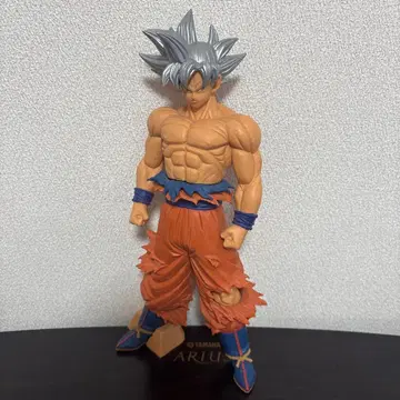 그란디스타 드래곤볼 손오공 극한의 무의식 피규어