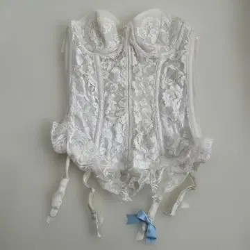 와코루 화이트 레이스 코르셋 브라이덜 이너 D65 블루 리본 포함