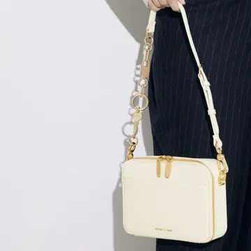 찰스앤키스 락&키체인 핸들백