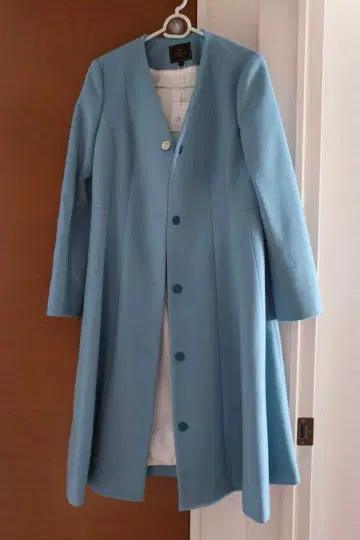 [정가 8만] TOCCA 스카이블루 롱 코트 사이즈 2 택 포함 미사용