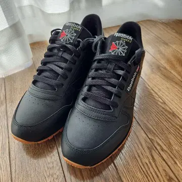 Reebok Classic Leather 블랙