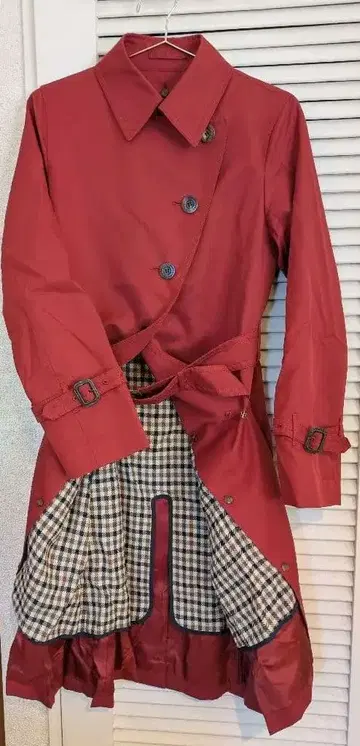 레어 컬러 아쿠아 스큐텀 트렌치코트 체크 안감