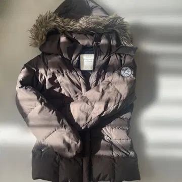 새상품급 Abercrombie & Fitch 브라운 다운 자켓 L 사이즈
