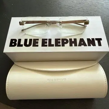 BLUE ELEPHANT 프레임리스 안경