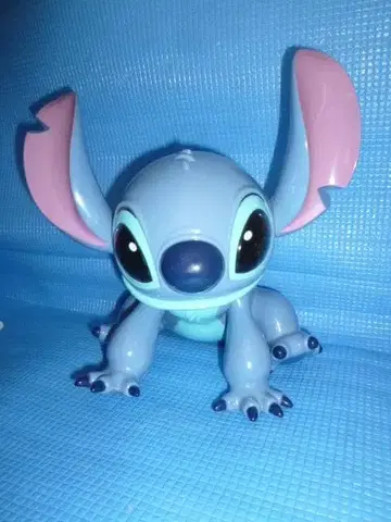 C 전시 새상품급 디즈니 스티치 피규어 21cm