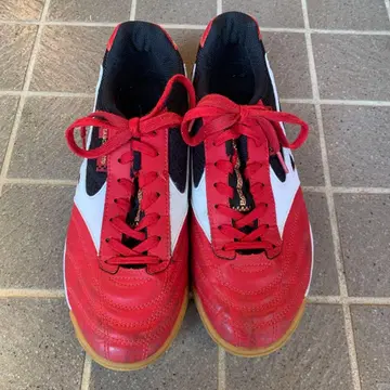 풋살화 레드/블랙/화이트