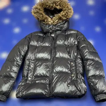 남성용 다운 자켓 블랙