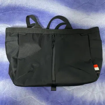 우라와 레즈 유스 유틸리티 백