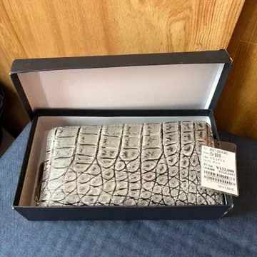 최고급 크로커다일 장지갑 택 포함 새상품
