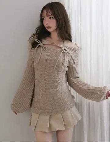 andmary Aura cable knit tops