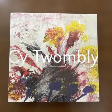 Cy Twombly 서적 하드 커버