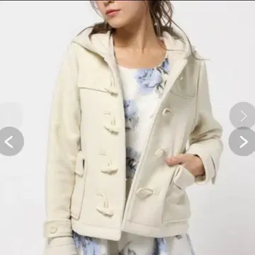 머큐리 듀오 숏 더플 코트 화이트 S 사이즈