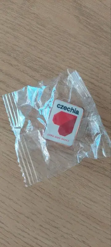 만박 체코 공식 Czechia 하트형 핀 배지