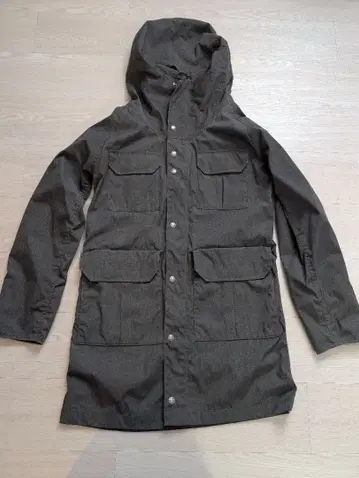 THE NORTH FACE 마운틴 코트 차콜 그레이 NP2556N