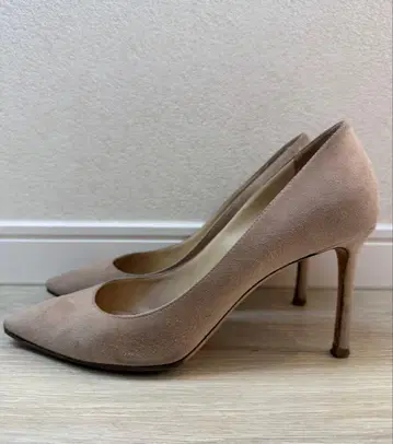 [ 최종 가격 인하 ] 지미추 베이지 스웨이드 스틸레토 하이힐