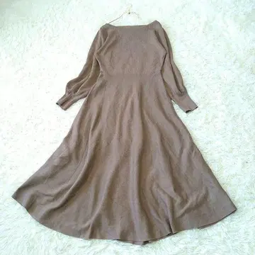 고베 레터스 오카베 아유미 씨 콜라보 벌룬 슬리브 롱 니트 원피스 F