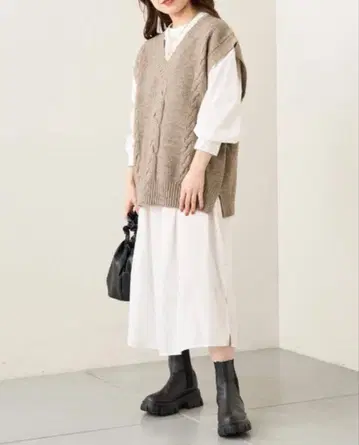 케이블 베스트+볼륨 소매 셔츠 원피스