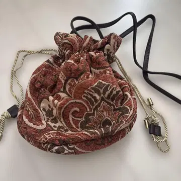 나나노엘 꽃무늬 복조리형 숄더백