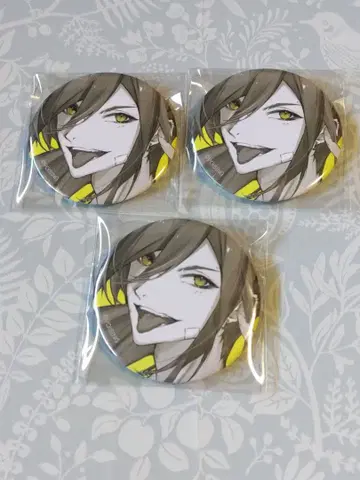 이레이스 유스케 캔뱃지 화이트 블랙조