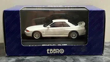 에브로 1/43 스카이라인 GT-R BNR32 V 스펙 II 미니카