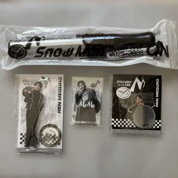 SnowMan on 라이브 굿즈 응원봉 아크릴 스탠드 스티커 메구로 렌