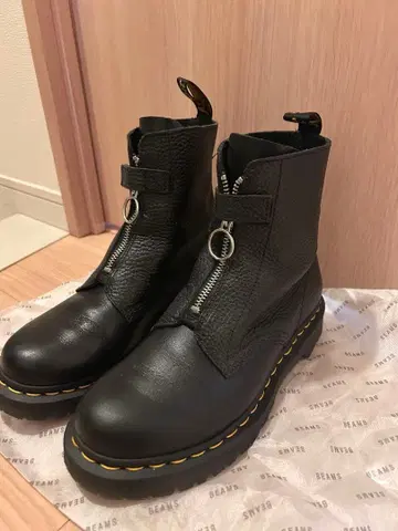 닥터마틴 숏부츠