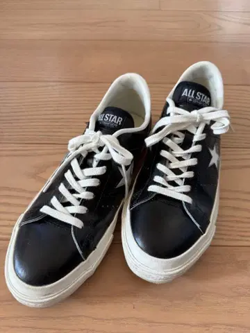 CONVERSE ALL STAR 블랙 스니커즈