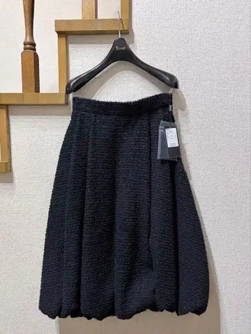 새상품 루네 Rene 스커트 블랙