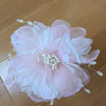 TOKYO SOIR 핑크 꽃 코사지