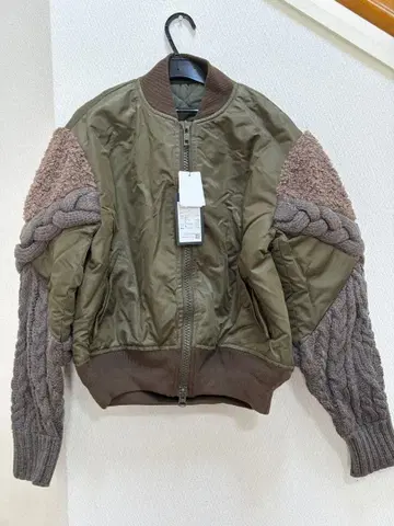 가격 인하 상담 새상품 택 스콧 클럽 블루종 니트 퀼팅 MA-1