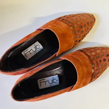 Fruit 이탈리아 스웨이드 메쉬 로퍼 브라운