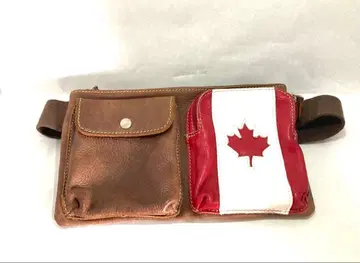 Roots 캐나다제 국기 디자인 바디백 (웨스트 파우치)