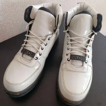 IKOK 화이트 스니커즈 부츠 28cm