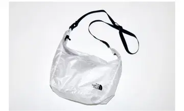 [ 새상품급 ] THE NORTH FACE 화이트 숄더백