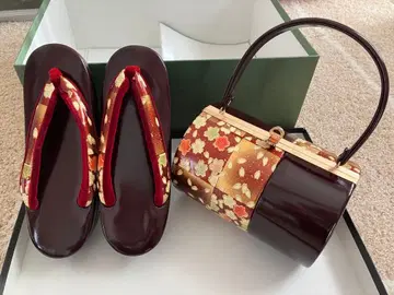 가방과 조리 세트