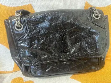 블랙 가죽 숄더백