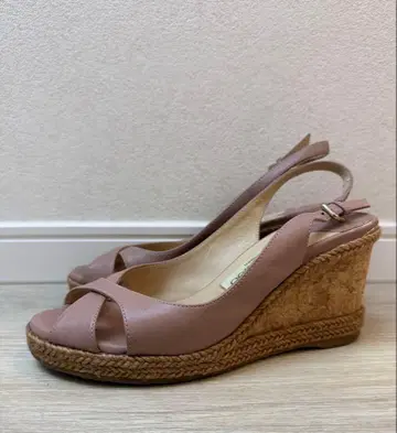 [처분 가격] JIMMY CHOO 핑크 크로스 스트랩 웨지 샌들