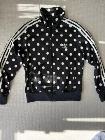 adidas 트래커 자켓 도트 무늬