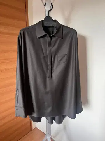 deres 데레스 다크 브라운 긴팔 셔츠 18th COLLECTION