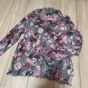 [ 바라쿠라 ] 장미빛 인생 긴팔 꽃무늬 시어 가디건