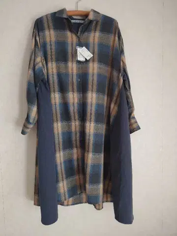 AS KNOW AS PLUS 체크 무늬 셔츠 원피스