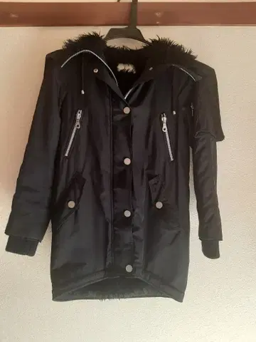 MOUSSY 블랙 모즈 코트