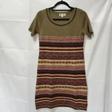 새상품급 선착순 엠케이 미쉘클랑 니트 원피스 M 사이즈 올 패턴