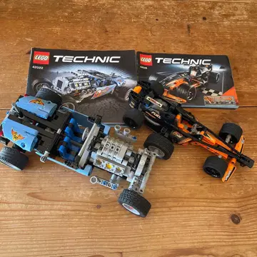 LEGO Technic 42022 & 42026